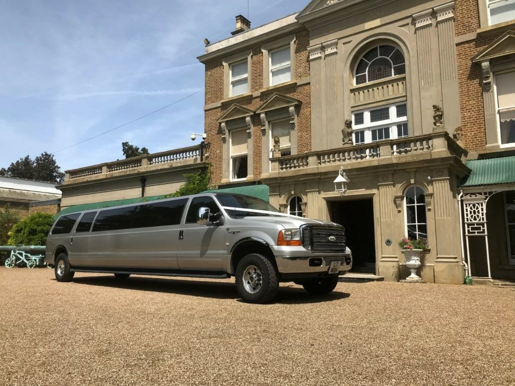 London Ford Excursion Limo service